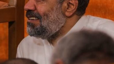 از آسمون گل میباره رو دستامون امشب